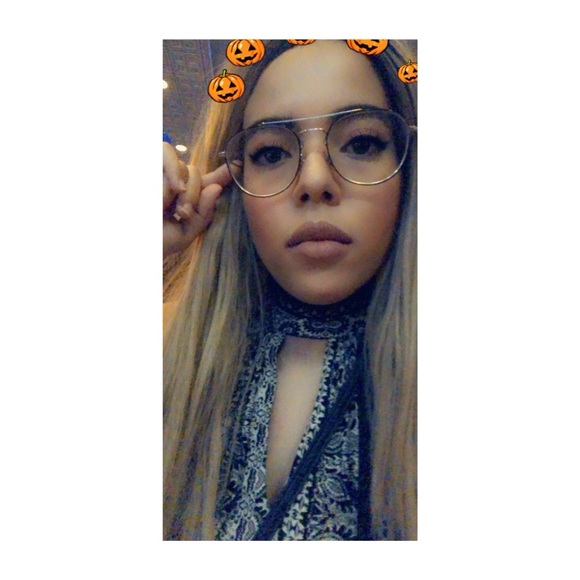 🌟WELCOME TO MY PROFILE🌟 - Picture 3 of 4